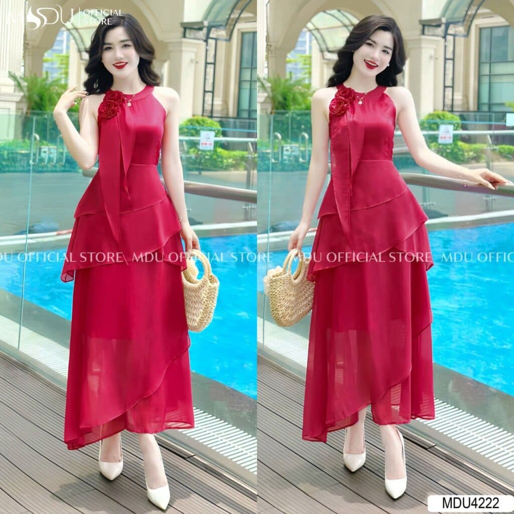 Phối đồ đi biển - Váy đỏ cổ yếm