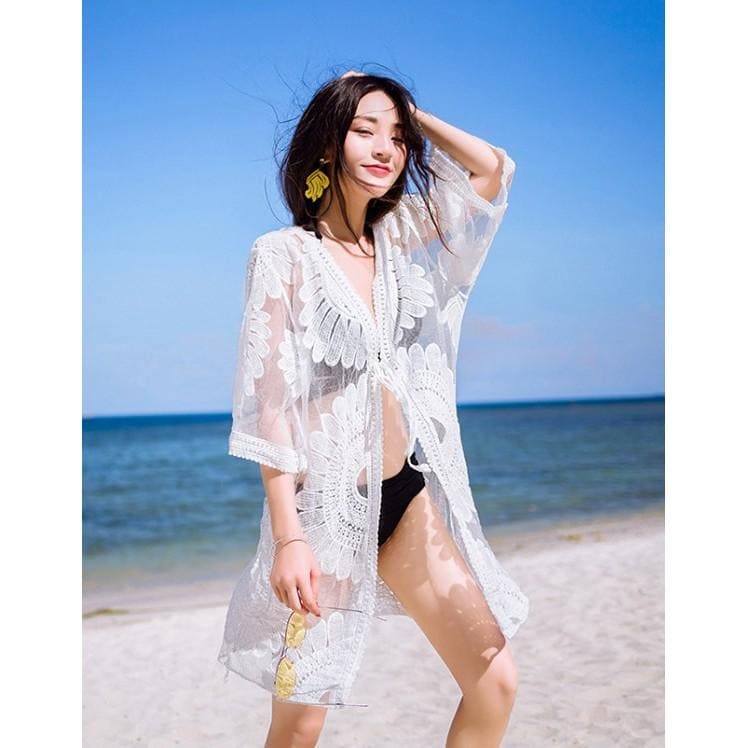 Phối Đồ Đi Biển Cho Nấm Lùn - Layering Nhẹ Nhàng Với Áo Khoác Kimono