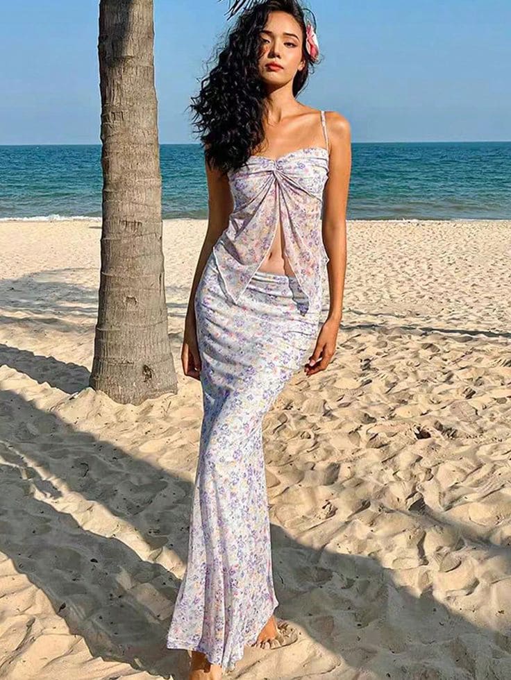 Những Kiểu Set Váy Đi Biển Đẹp Đến Ngẩn Ngơ - Set Váy Hai Dây