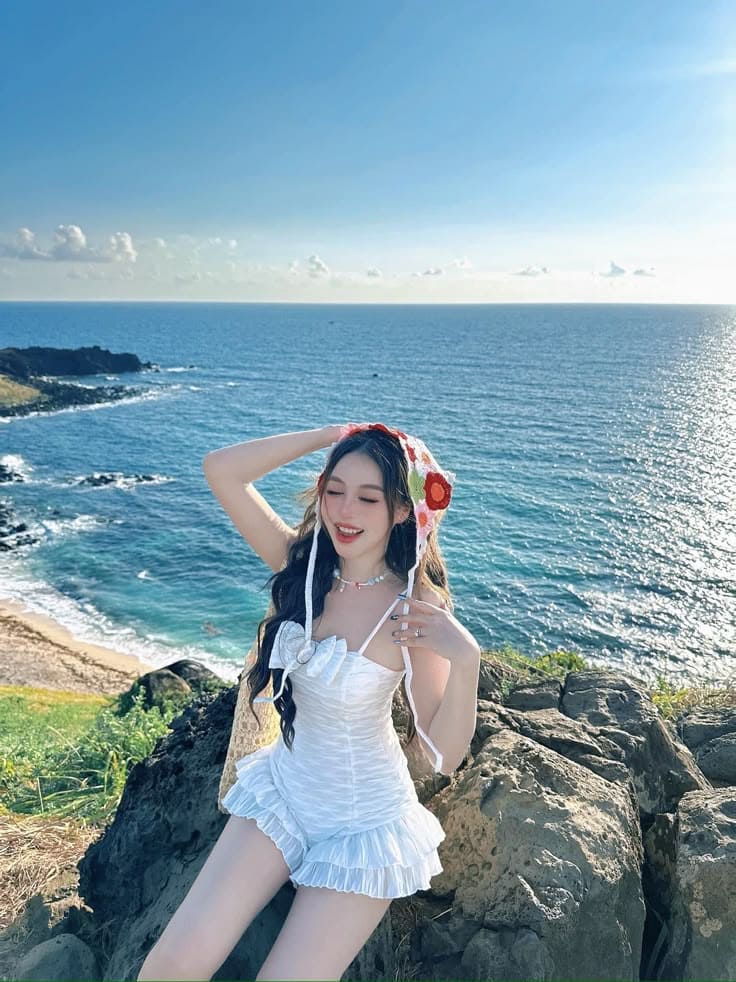 Top 8+ OutFit Mà Hot Girl Hay Diện - Jumpsuit