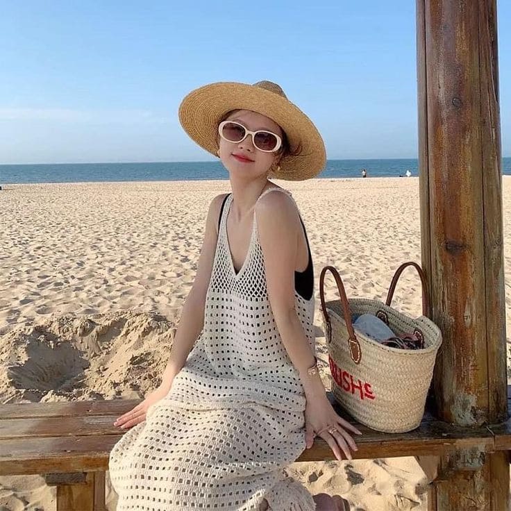 Top 8+ OutFit Mà Hot Girl Hay Diện - Đầm Lưới Dài