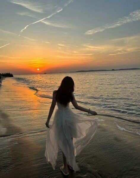 Học Ngay 11+ Kiểu Tạo Dáng Chụp Ảnh Đi Biển Cho Nữ Đẹp Quên Lối Về