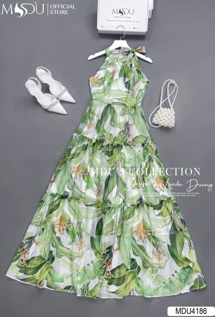 Bí Quyết Chọn Đồ Đi Biển Tuổi 40 Thanh Lịch & Phù Hợp