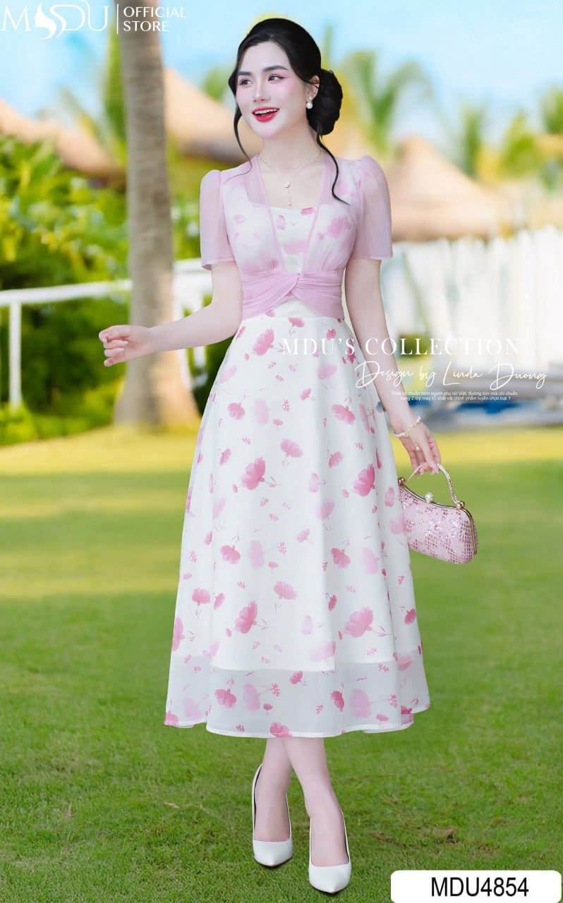 Mẹo Chọn Thời Trang Đi Biển Theo Vóc Dáng