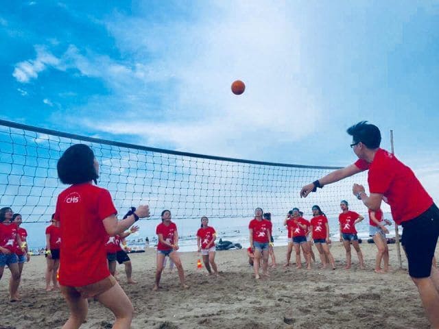 Trò chơi đi biển - Bóng chuyền bãi biển