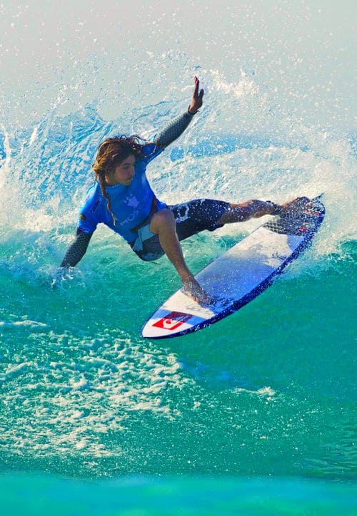 Trò Chơi Trên Biển - Lướt Ván