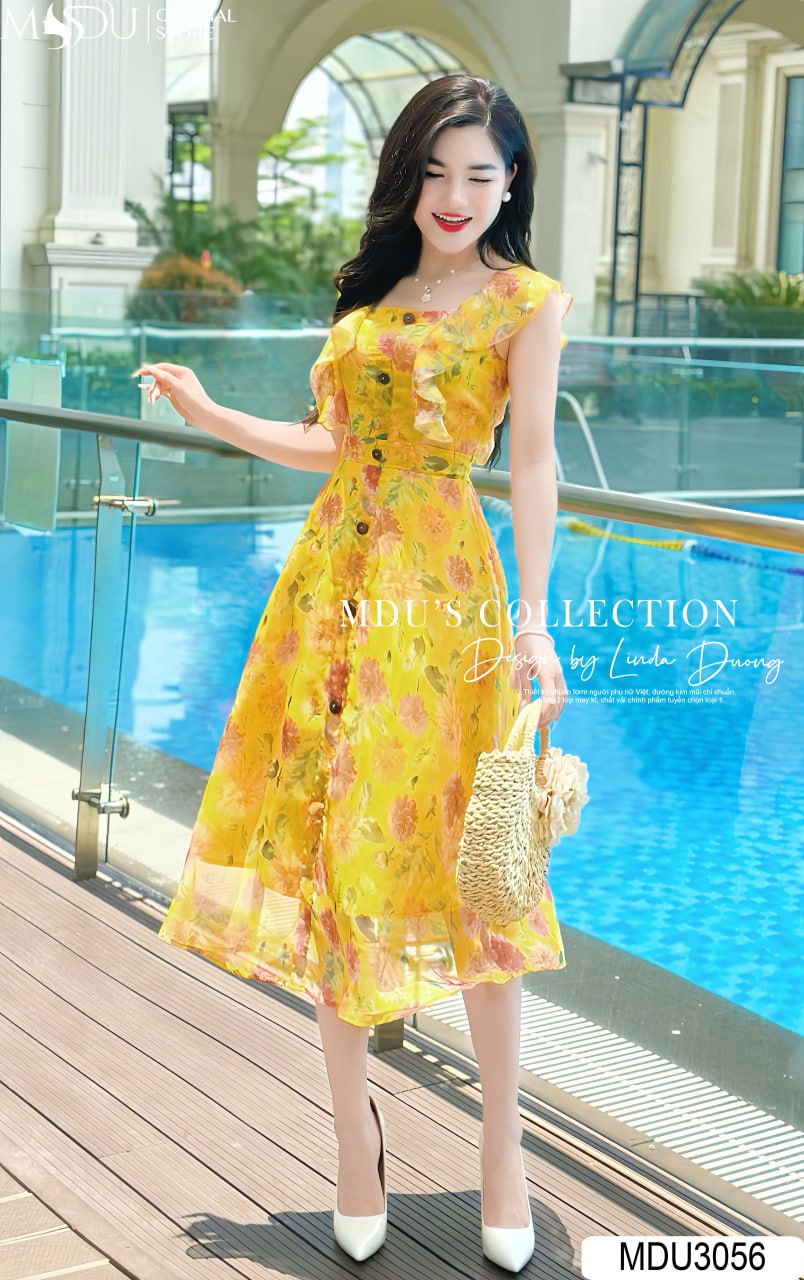 Những Kiểu Váy Đi Biển Đẹp Nhất Cho Phụ Nữ Trung Niên Như Tôi - Đầm Hoa Nhí