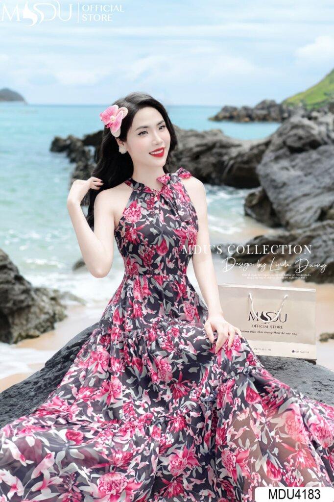 Váy hoa đi biển- Váy Hoa Cuốn Hút