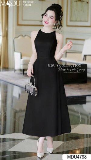 Váy Thiết Kế MDU4798 Màu Đen Cổ Yếm Đính Đá Nơ Đính Sau