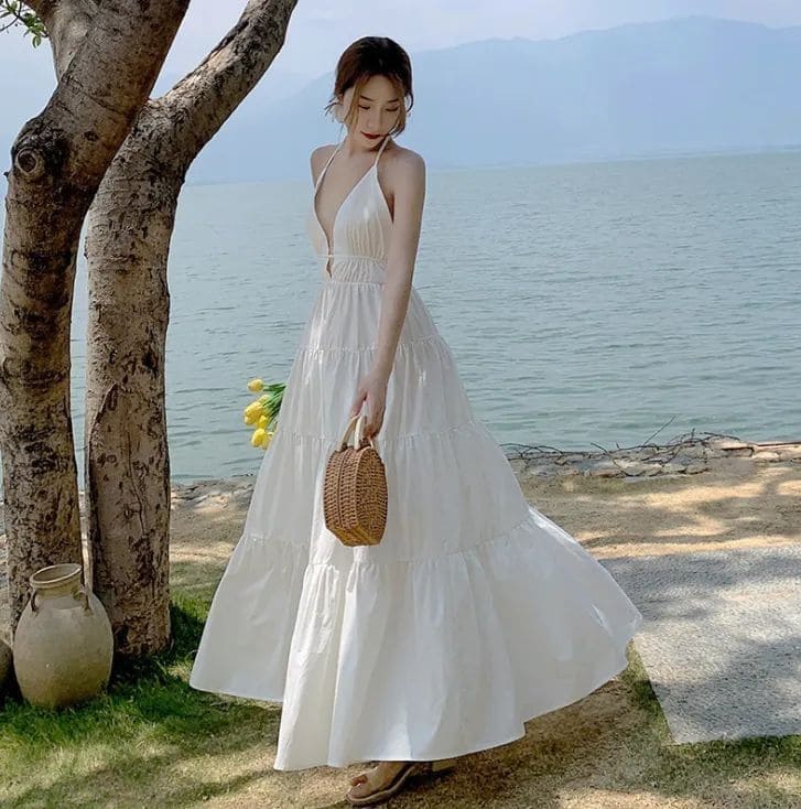Tại Sao Váy Maxi Đi Biển Là Vòng Chọn Hoàn Hảo