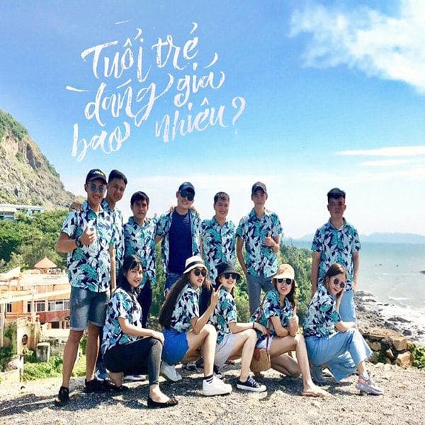 Cách Phối Đồ Với Áo Sơ Mi Hoa Lá Đi Biển