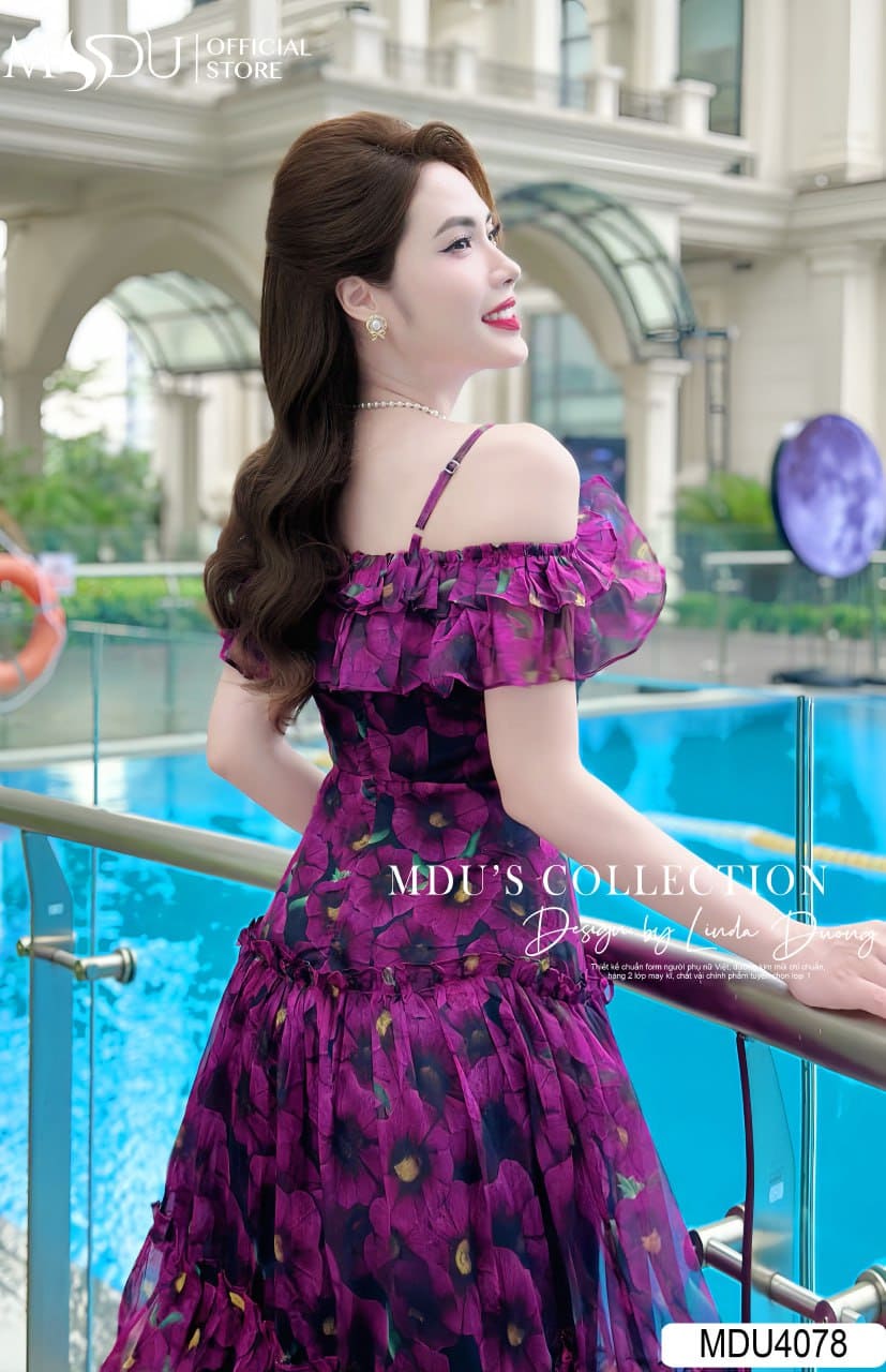 Tại Sao Đầm Maxi Trễ Vai Là Lựa Chọn Hoàn Hảo Cho Biển Cả