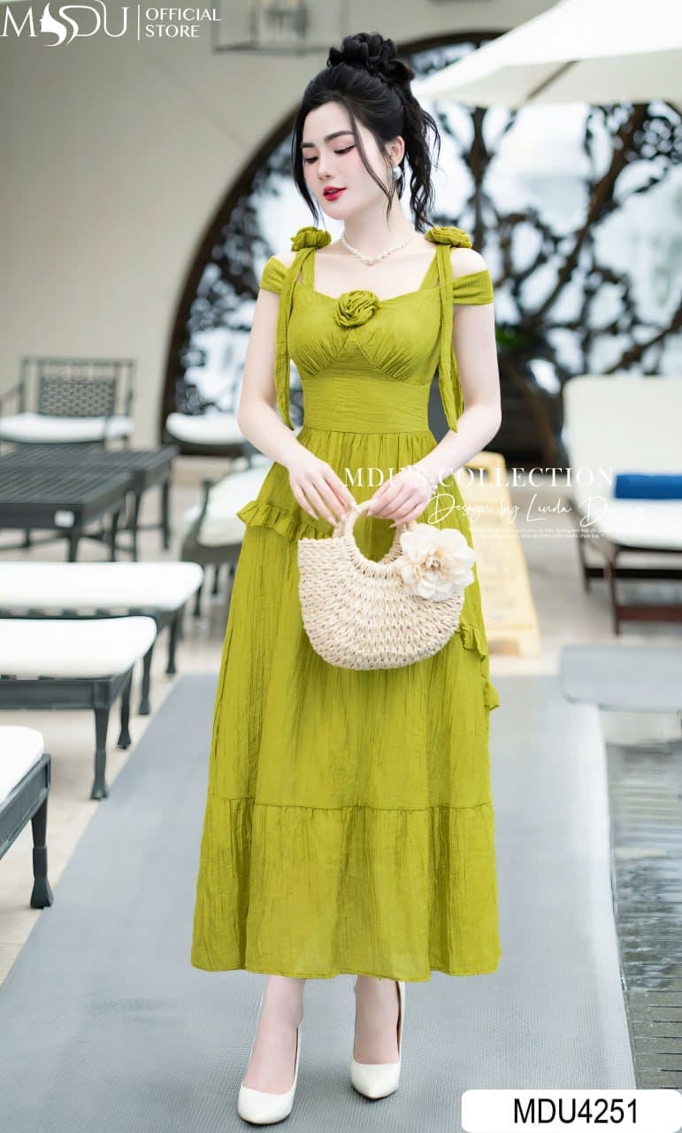 Đặc Điểm Nổi Bật Của Đầm Maxi Trễ Vai Đi Biển - Tính Ứng Dụng Đa Dạng