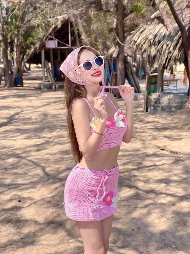 Cách Diện Đồ Đi Biển Để Nổi Bật Nhất Biển - Phối Đồ Theo Phong Cách Riêng