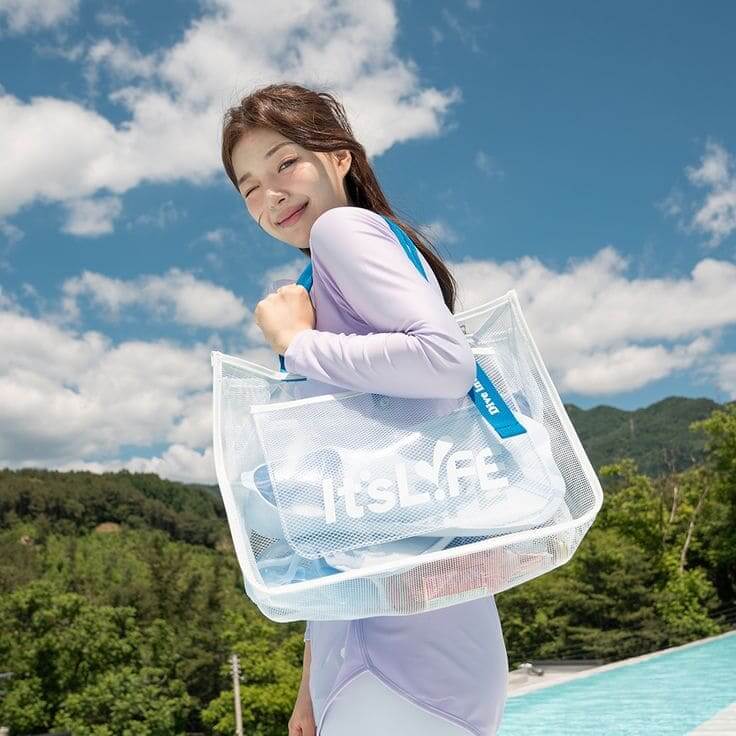 Cách Diện Đồ Đi Biển Để Nổi Bật Nhất Biển - Mẹo Nhỏ Để Hoàn Hảo Hơn