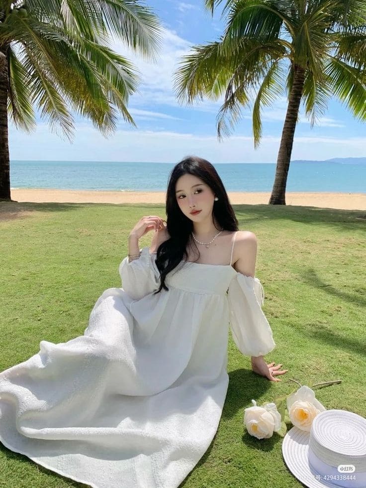 Vì Sao Đầm Maxi Đi Biển Có Tay Lại Là "Chân Ái" Của Chị Em?