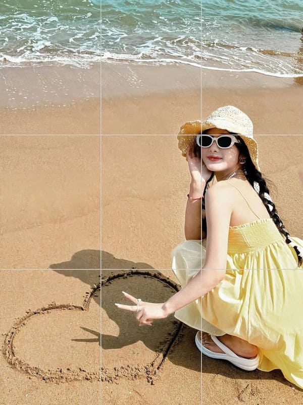 Phụ Kiện Đi Biển - Kính Râm