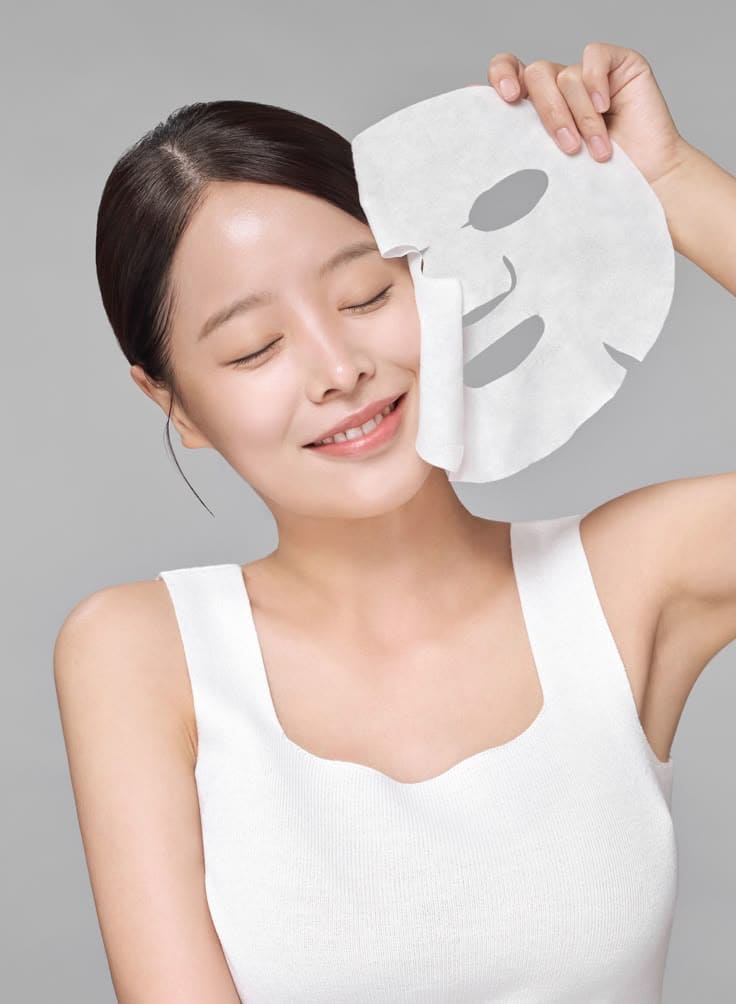 Tại Sao Bạn Cần Mặt Nạ Dưỡng Da Đi Biển?