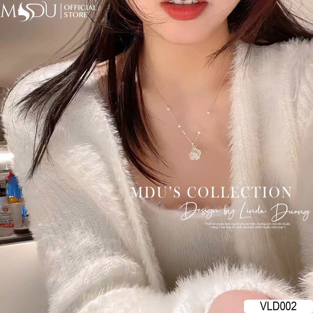 VLD002 Dây Chuyền Đính Hoa Hồng Và Hạt Ngọc Trai Cao Cấp