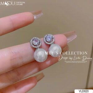 Tỏa Sáng Nhẹ Nhàng Với Vẻ Đẹp Cổ Điển Đầy Tinh Tế Của VLD020