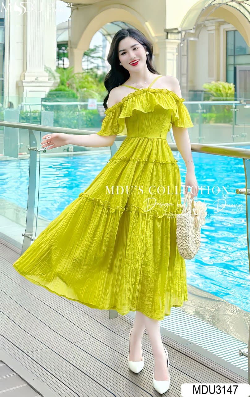 Vì Sao Đầm Maxi Là Lựa Chọn Hoàn Hảo Cho Chuyến Đi Biển?