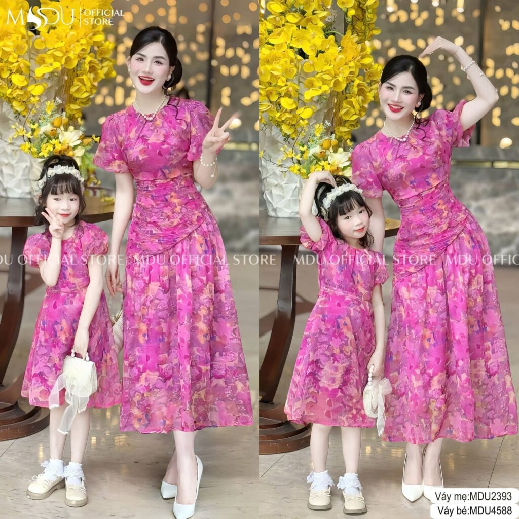 Cách phối đồ đi biển - Mẹ và con cùng tỏa sáng