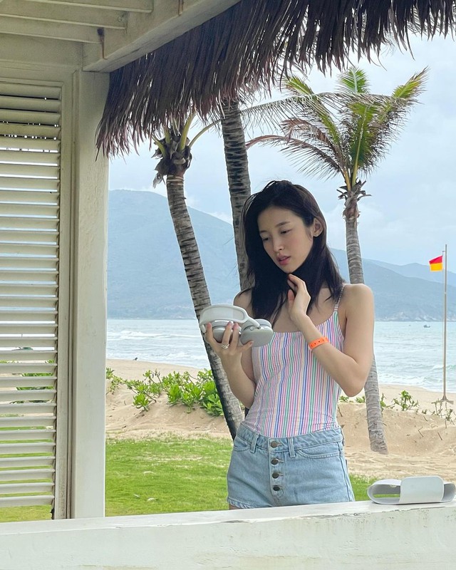 Thời Trang Đi Biển Của Sao Hàn – Nguồn Cảm Hứng Bất Tận