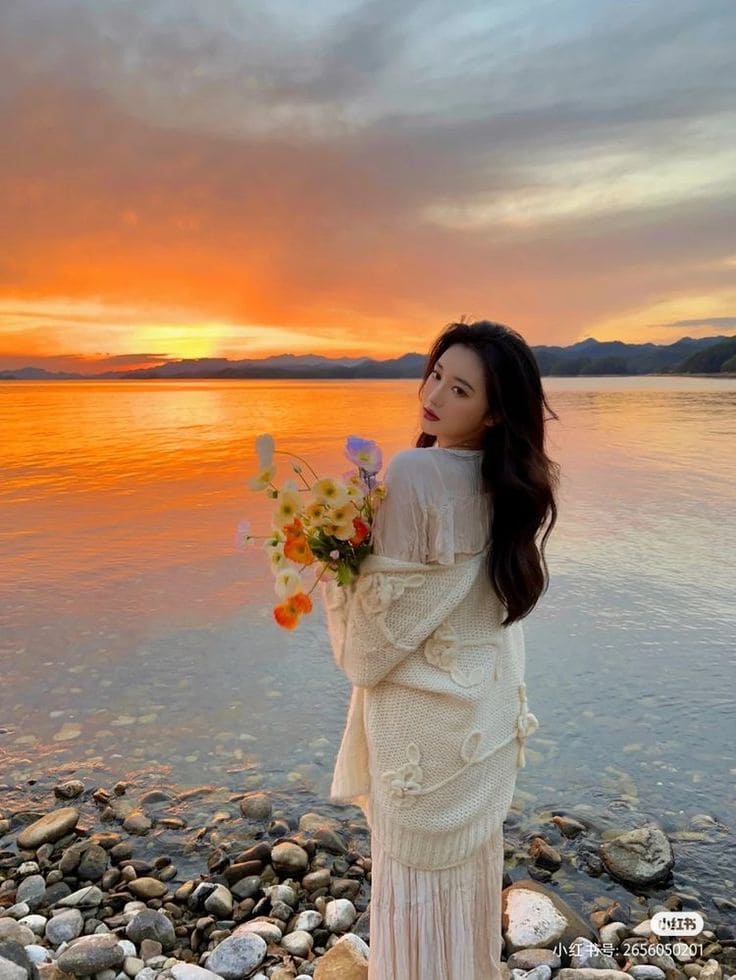 Bí quyết chụp ảnh sống ảo với trang phục đi biển sống ảo