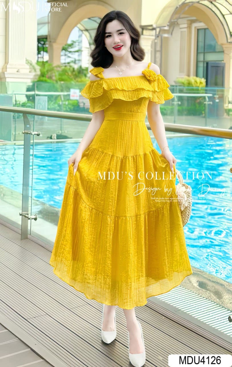 Xu Hướng Váy Đi Biển 2025 Cho Người Thấp