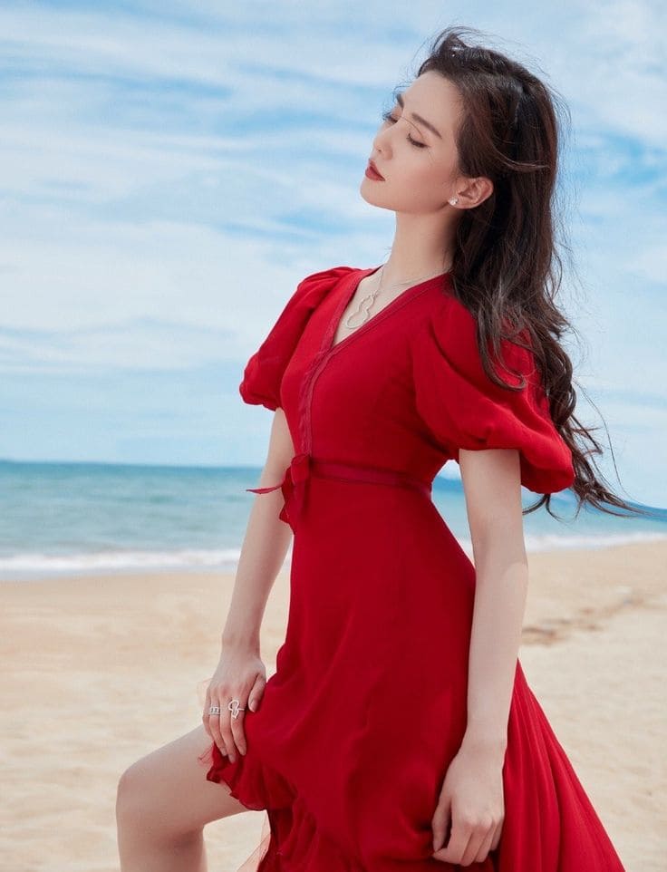 Chất liệu Váy Đi Biển Màu Đỏ