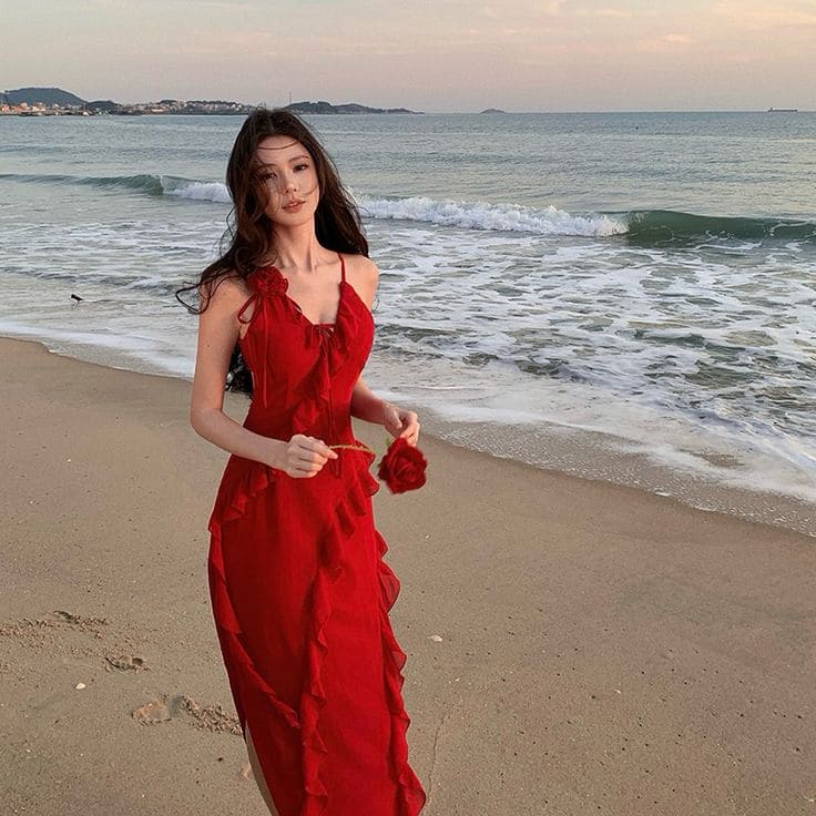 Tại Sao Váy Đi Biển Màu Đỏ Là Vòng Chọn Hoàn Hảo