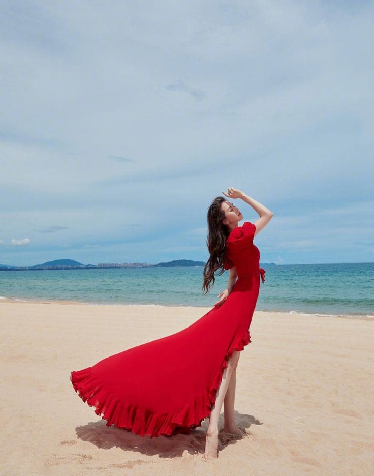 Chất liệu Váy Đi Biển Màu Đỏ