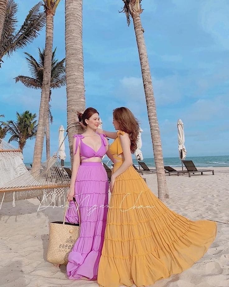 Phối Đồ Với Váy Đồng Phục Đi Biển Như Thế Nào - Mix Đồ Linh Hoạt