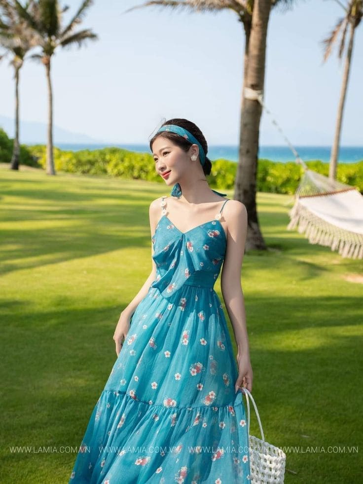 Top Mẫu Váy Maxi Đẹp Lung Linh Cho Người Béo Bụng - Váy Maxi Cổ V Đơn Sắc