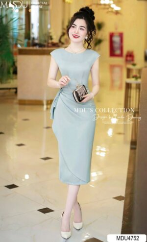 Váy Thiết Kế MDU4752 Dáng Ôm Body Với Xếp Ly Vạt Chéo Đính Ngọc
