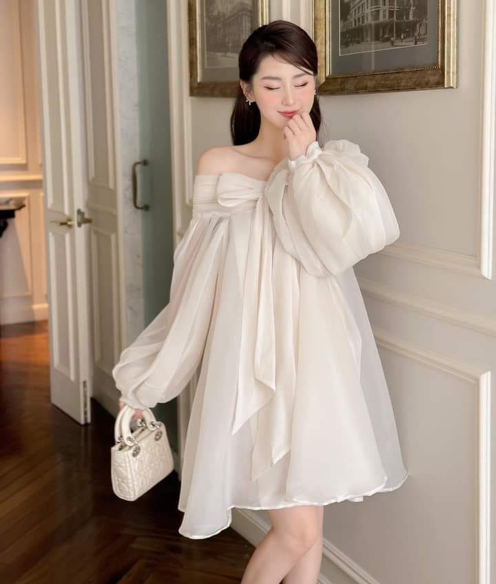 Các Kiểu Váy Trắng Đi Biển Phù Hợp Với Người Béo - Váy Baby Doll Trắng