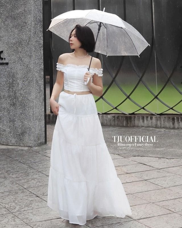 Các Kiểu Váy Trắng Đi Biển Phù Hợp Với Người Béo - Váy Trễ Vai Trắng