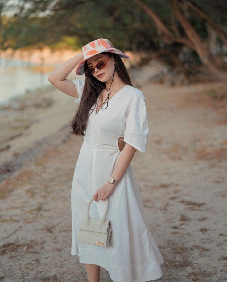 Vì Sao Váy Trắng Đi Biển Là Lựa Chọn Hoàn Hảo Cho Người Béo?