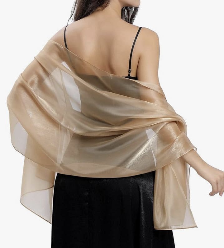 Các Loại Mẫu Khăn Choàng Đi Biển Đẹp Đang Làm Mưa Làm Gió - 