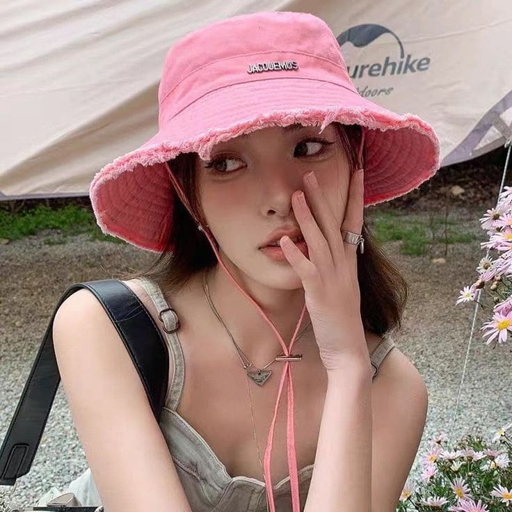 Phối Mũ Đi Biển Với Váy Đi Biển – Bí Kíp Để Hóa Nàng Thơ