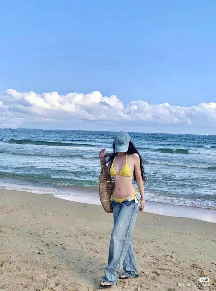 Cách Phối Đồ Đi Biển Theo Phong Cách