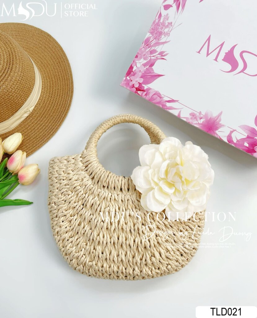 TLD021 – Phụ Kiện Cói Mộc Mạc Với Hoa Trắng Đính Kết Nghệ Thuật