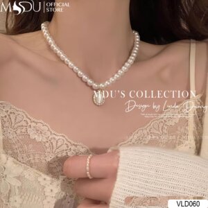 VLD060 – Vòng Cổ Ngọc Trai Đính Mặt Giọt Nước Thanh Lịch