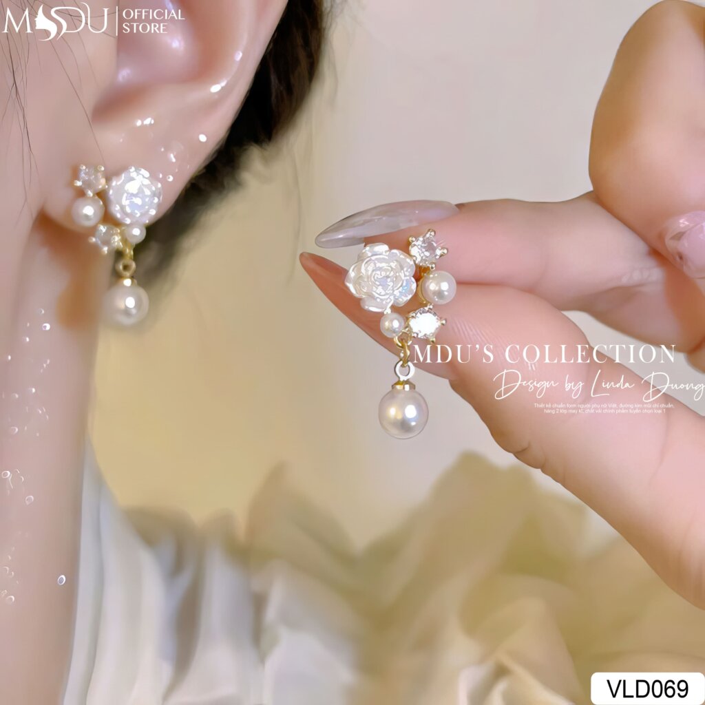 VLD069 – Khi Nàng Đeo Cả Một Đóa Hoa Sáng Trong Trên Tai