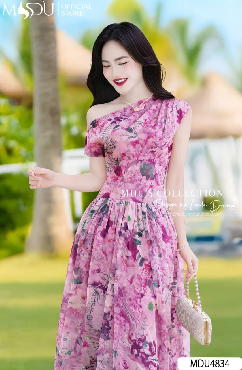 Váy Đi Biển Lệch Vai Và Câu Chuyện Của Tôi