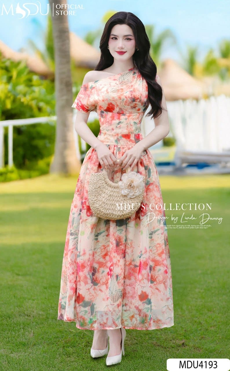 Màu Sắc Nào Cho Váy Đi Biển Lệch Vai