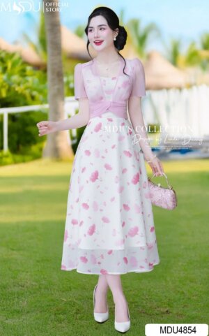 Váy Thiết Kế MDU4854 Tay Bồng Họa Tiết Hoa Hồng Tinh Tế