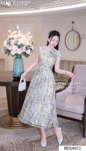 Váy Thiết Kế MDU4913 Tơ Xước Hoa Đính Vai Cổ Thuyền Dáng Dài Thanh Lịch