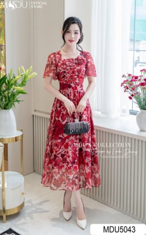 Váy Thiết Kế MDU5043 Tơ Xước Hoa Đỏ Rực Rỡ Dáng Xòe Nhẹ Tôn Dáng