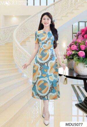 Váy Thiết Kế MDU5077 Lụa Mango Họa Tiết Hoa Xanh Chiết Eo Thanh Thoát